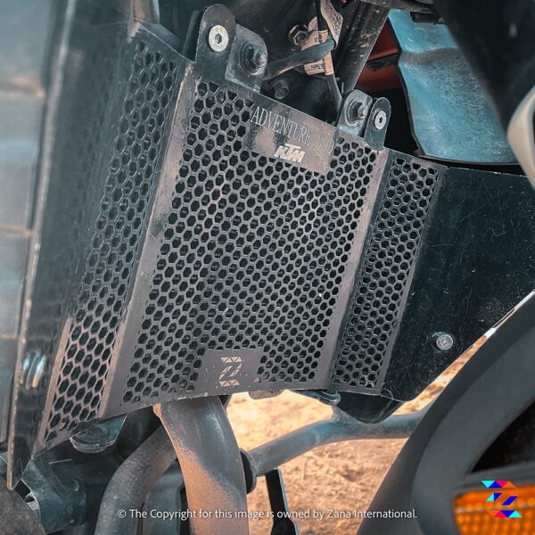 Radiator Grill TEXTURE MATT BLACK KTM Adventure 390/250- ZANA - Image 3